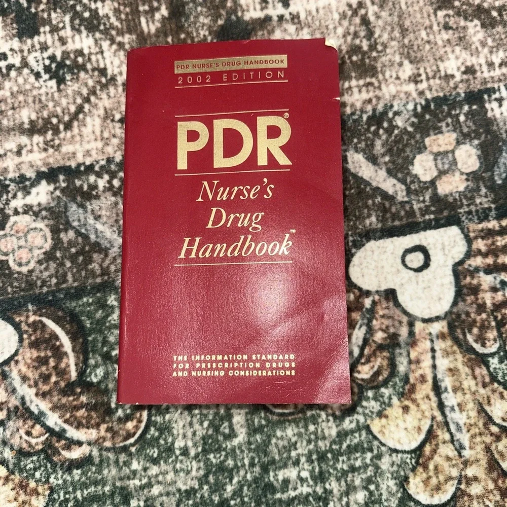 PDR Nurse's Drug Handbook 2002 - Paperback By Spratto, Do not use‎ - GOOD